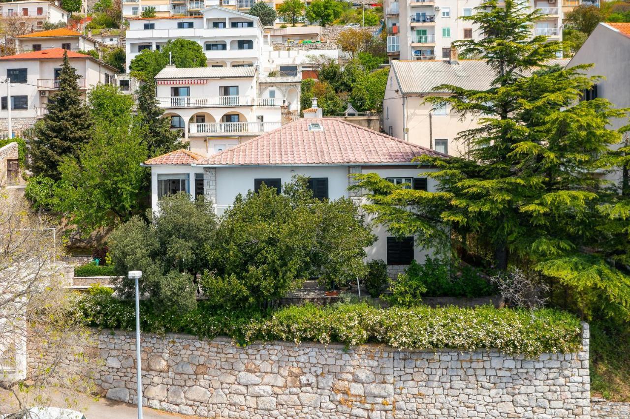 Apartments By The Beach Adela Senj سينج المظهر الخارجي الصورة