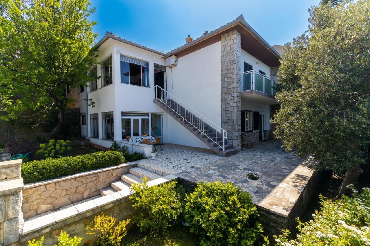 Apartments By The Beach Adela Senj سينج المظهر الخارجي الصورة