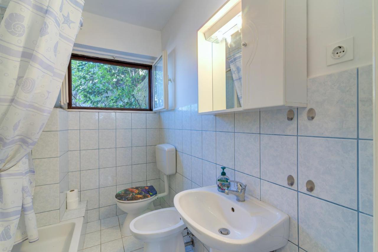 Apartments By The Beach Adela Senj سينج المظهر الخارجي الصورة