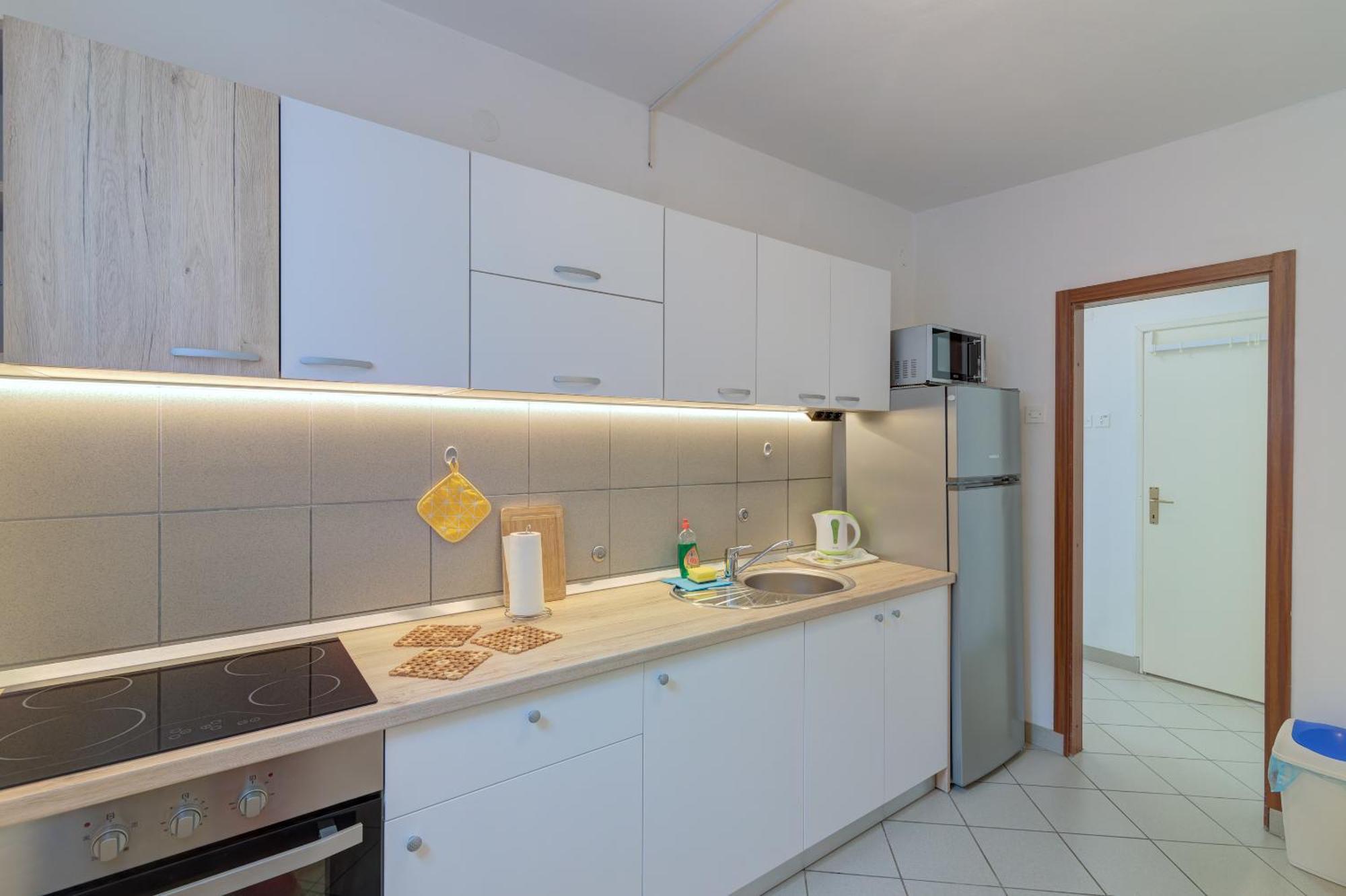 Apartments By The Beach Adela Senj سينج المظهر الخارجي الصورة